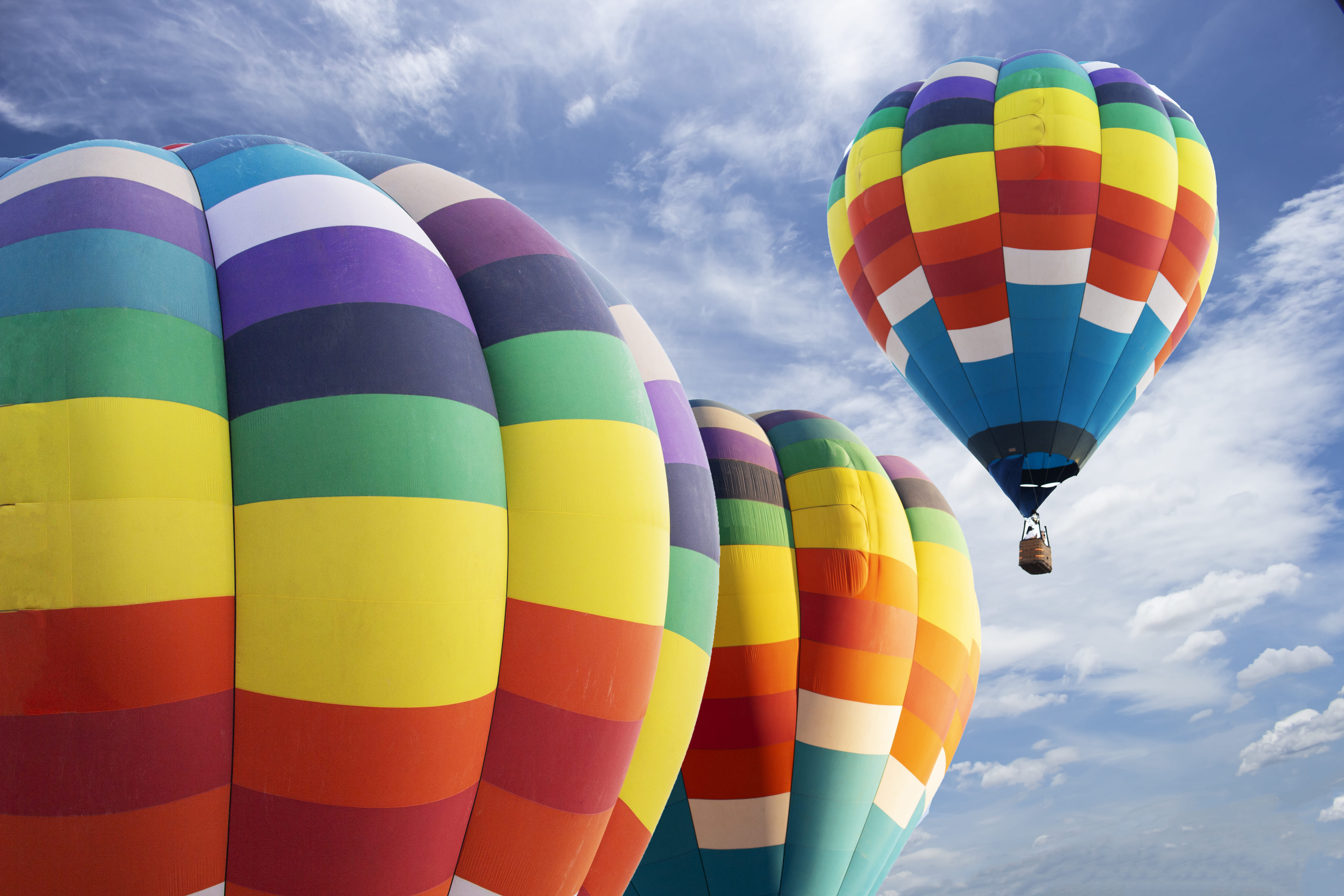 Principio de la flotabilidad en el aire: los globos aerostáticos